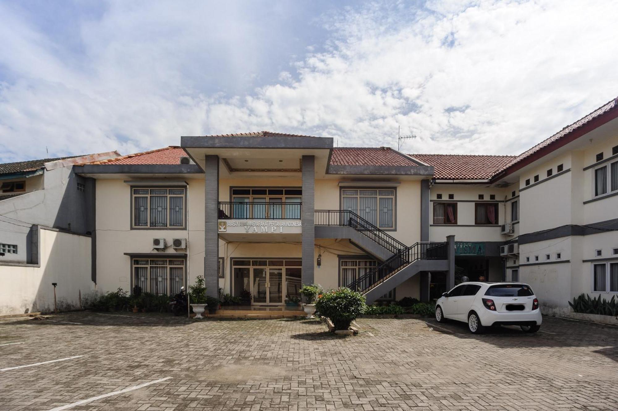 Reddoorz Syariah Near Aeon Mall Tanjung Barat Jakarta Exteriér fotografie